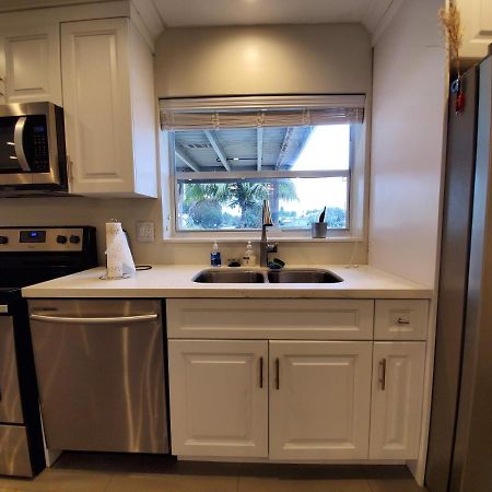 Lakefront Vacation Home - Sleeps 8 Davie Bagian luar foto
