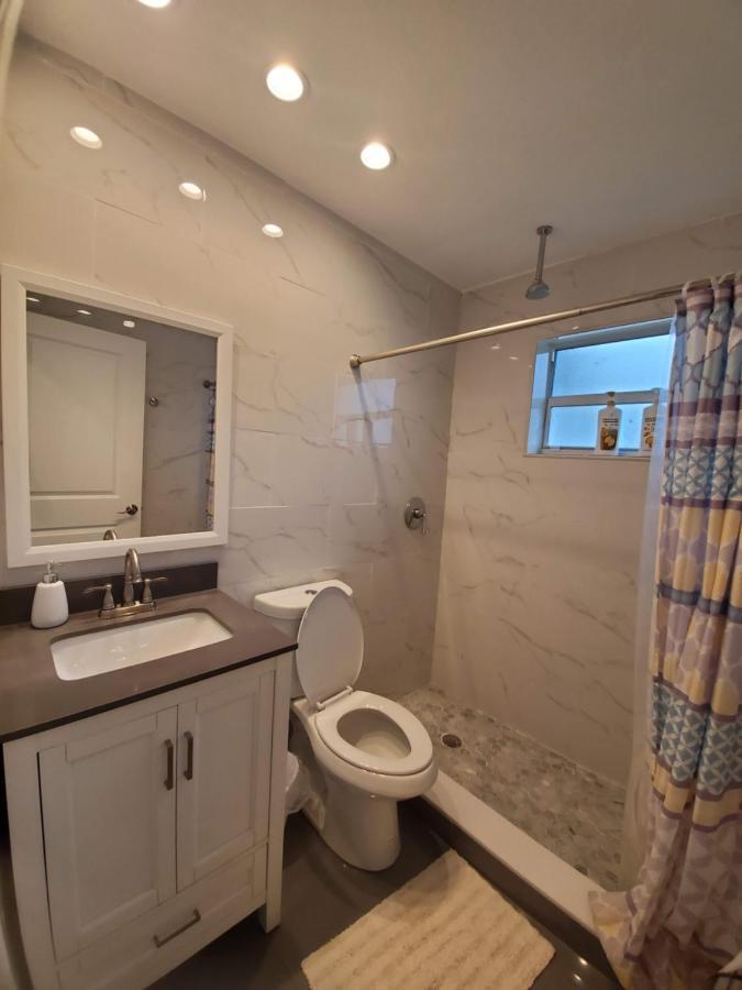 Lakefront Vacation Home - Sleeps 8 Davie Bagian luar foto