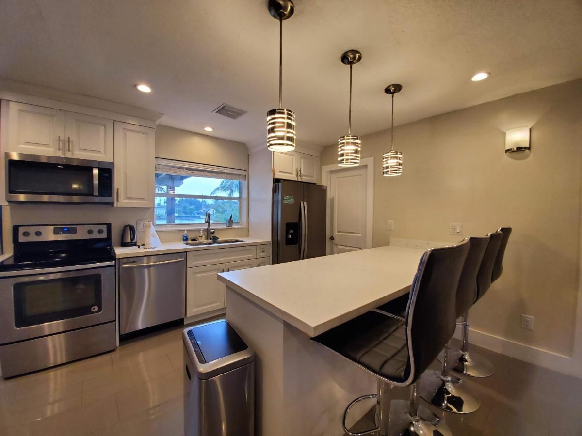 Lakefront Vacation Home - Sleeps 8 Davie Bagian luar foto