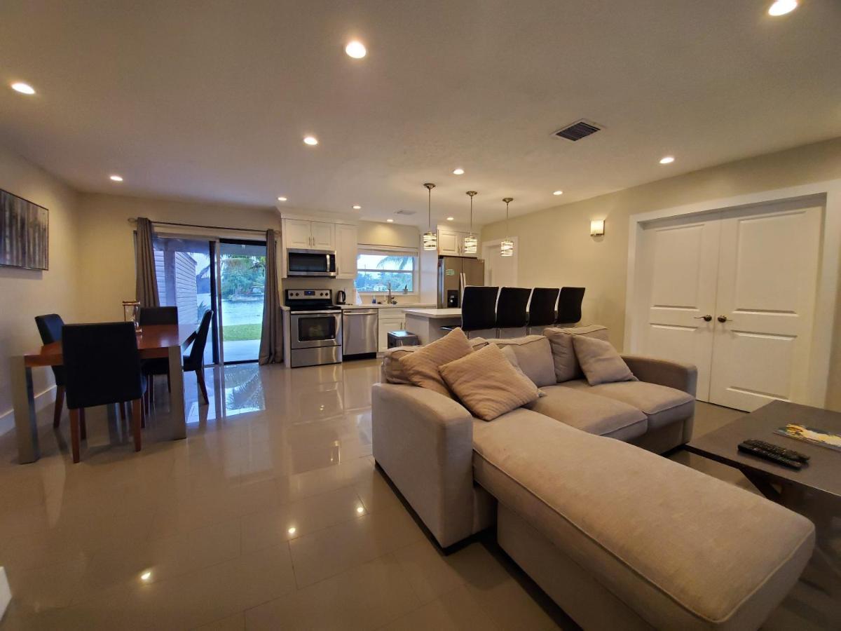 Lakefront Vacation Home - Sleeps 8 Davie Bagian luar foto