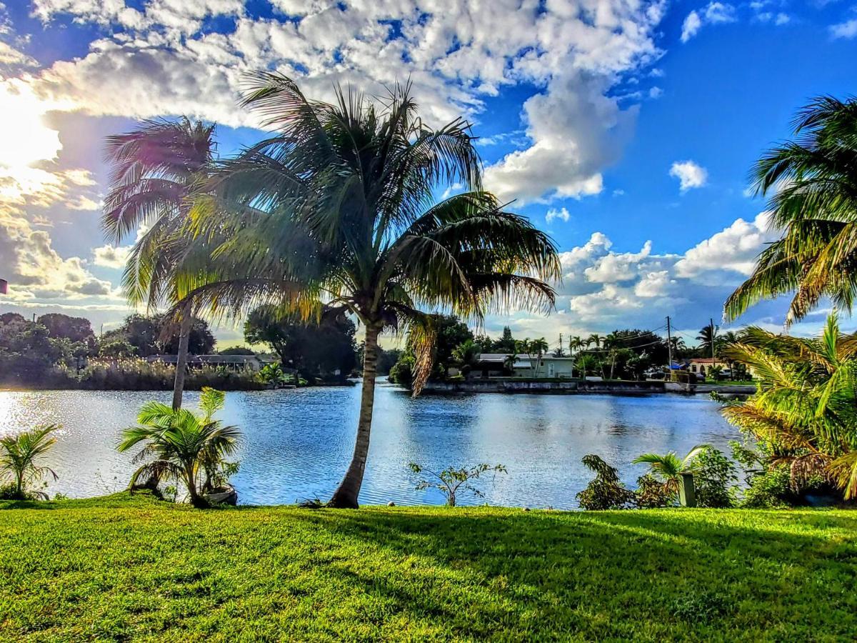 Lakefront Vacation Home - Sleeps 8 Davie Bagian luar foto